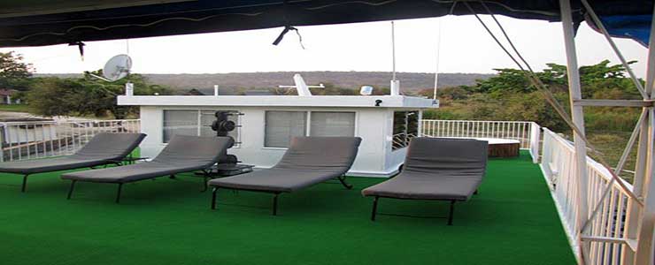 Lake Kariba houseboats Binga