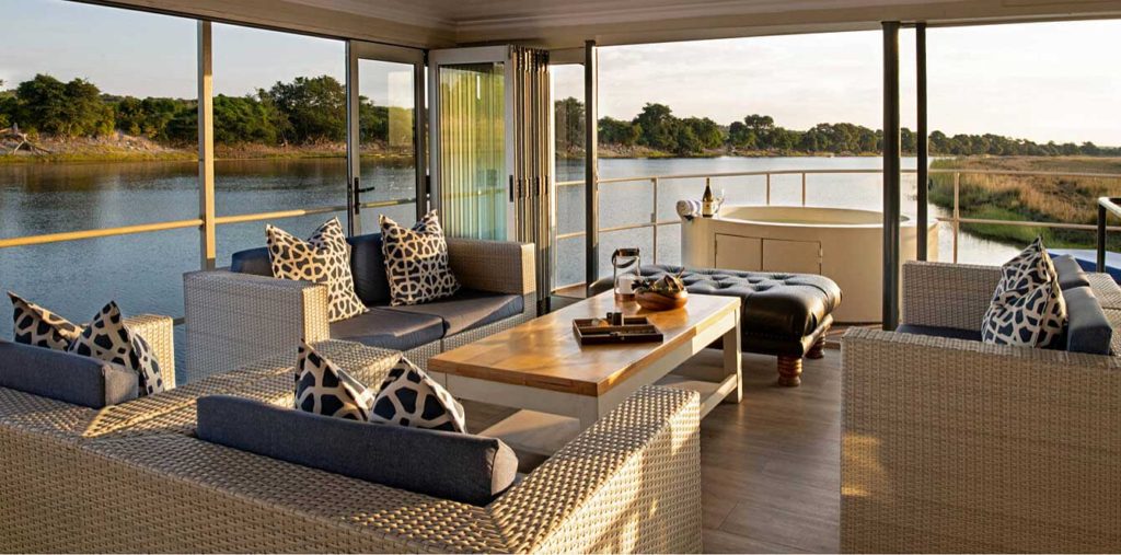 Chobe river houseboats