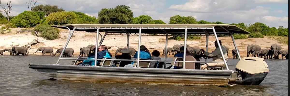 Chobe safari houseboats