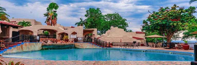 Caribbea Bay Hotel - Lake Kariba Hotel Accommodation - Zimbabwe