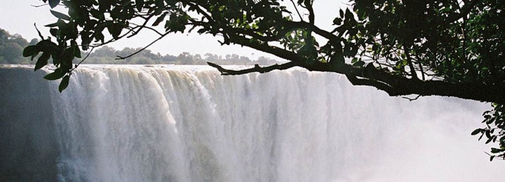 Victoria Falls tourist info