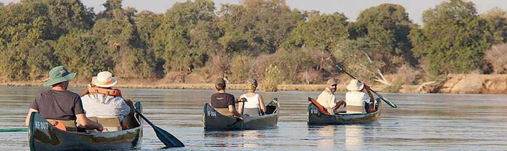 Zambezi canoeing