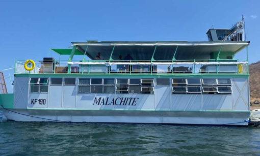 Malachite houseboat
