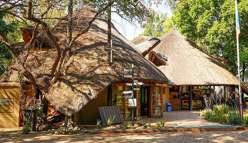 Victoria Falls Waterfront accommodation