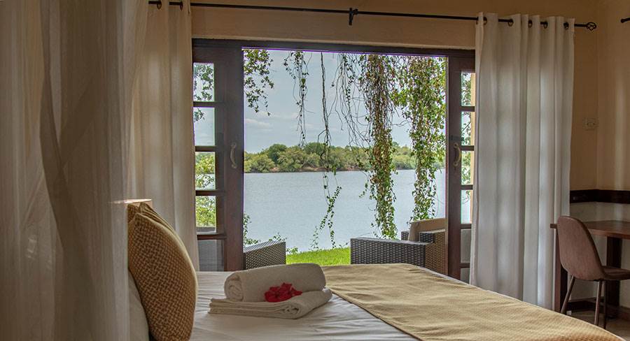 Victoria Falls Waterfrront