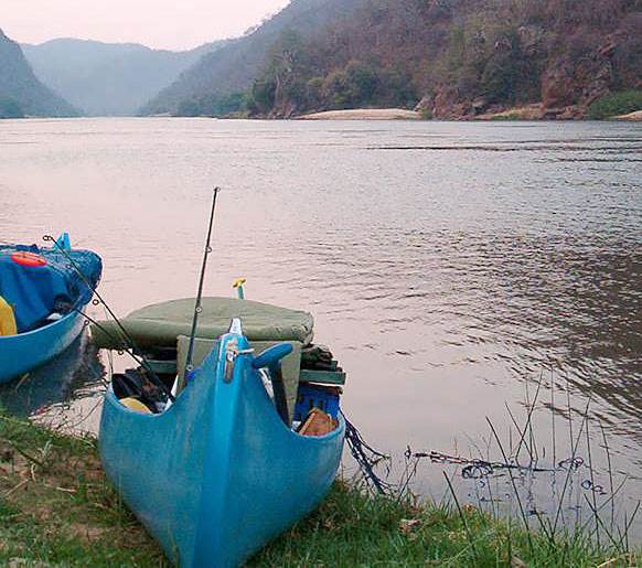 Adventure canoe trails Mana