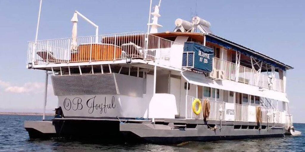 Kariba houseboats