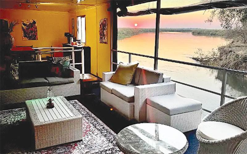 Houseboats Okavango